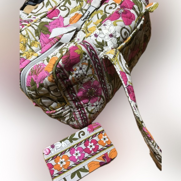 VERA BRADLEY RETIRED RARE Tea Garden Shoulder Bag w/ Card Holder Set EUC - Picture 3 of 14